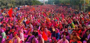 कुशल श्रमिक मानते हुए आंगनबाड़ी कर्मचारियों के न्यूनतम वेतन का निर्धारण करे सरकारः राजबिहारी। महिलाओं ने निकाली हुंकार रैली