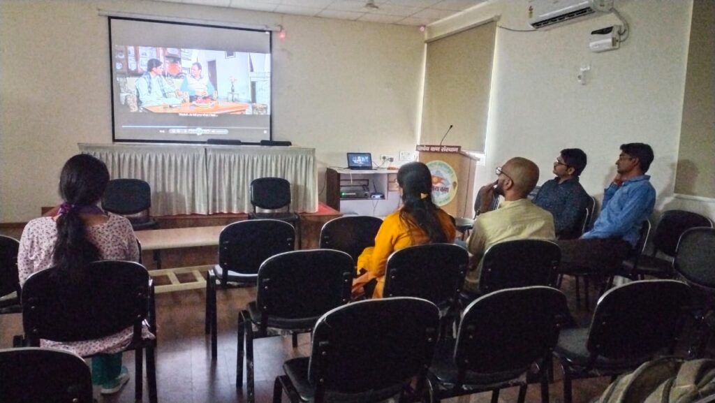 अरावली मोशंस सोसाइटी ने किया "एक्सोडस एंड एक्साइल: द नीड" और "घर का पता" फिल्मों की स्क्रीनिंग कार्यक्रम का आयोजन