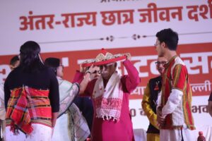 सरसंघचालक जी का सम्मान 
